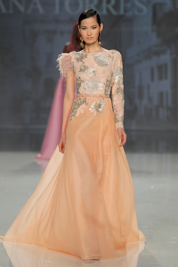 ilovebrides.pt Ana Torres 2018 Barcelona Bridal Fashion Week 2017